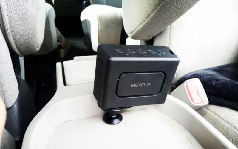 Bluetoothスピーカーを車に 固定方法で劇的に音が変わる タブレットカーナビ化計画